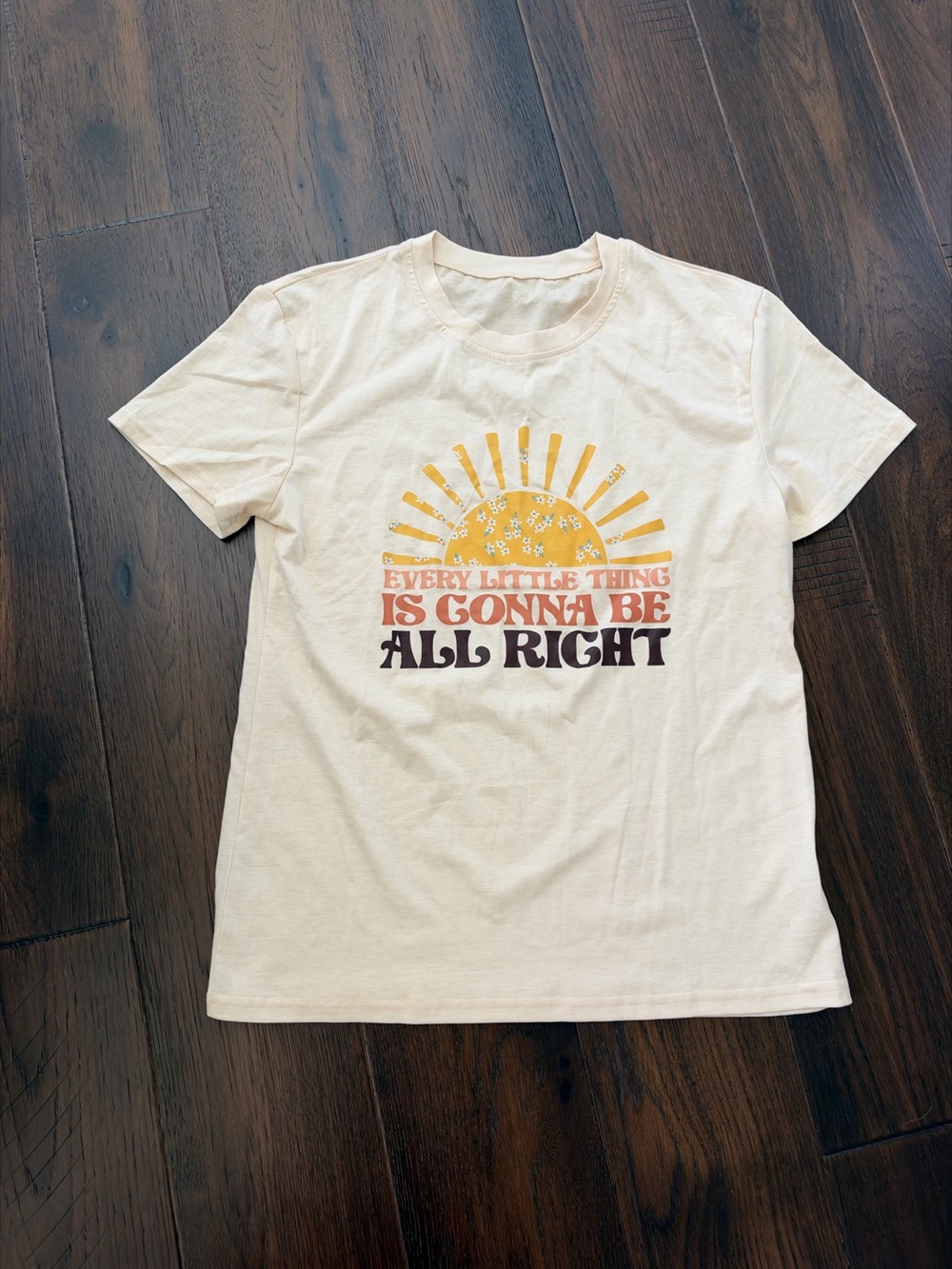 Graphic Short Sleeve Tee in Cream NWOT